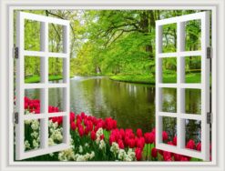 Bức hình thể hiện sự tĩnh lặng của suối trong khung cảnh thiên nhiên xanh mát.