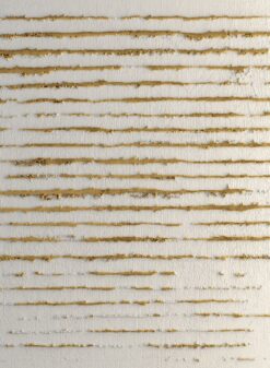 Bức hình trừu tượng đầy màu sắc với ánh nhũ vàng lấp lánh.