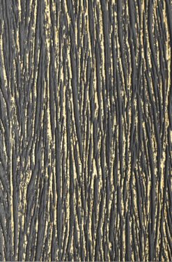 Bức hình trừu tượng với nhũ vàng lấp lánh thật sự độc đáo và cuốn hút.